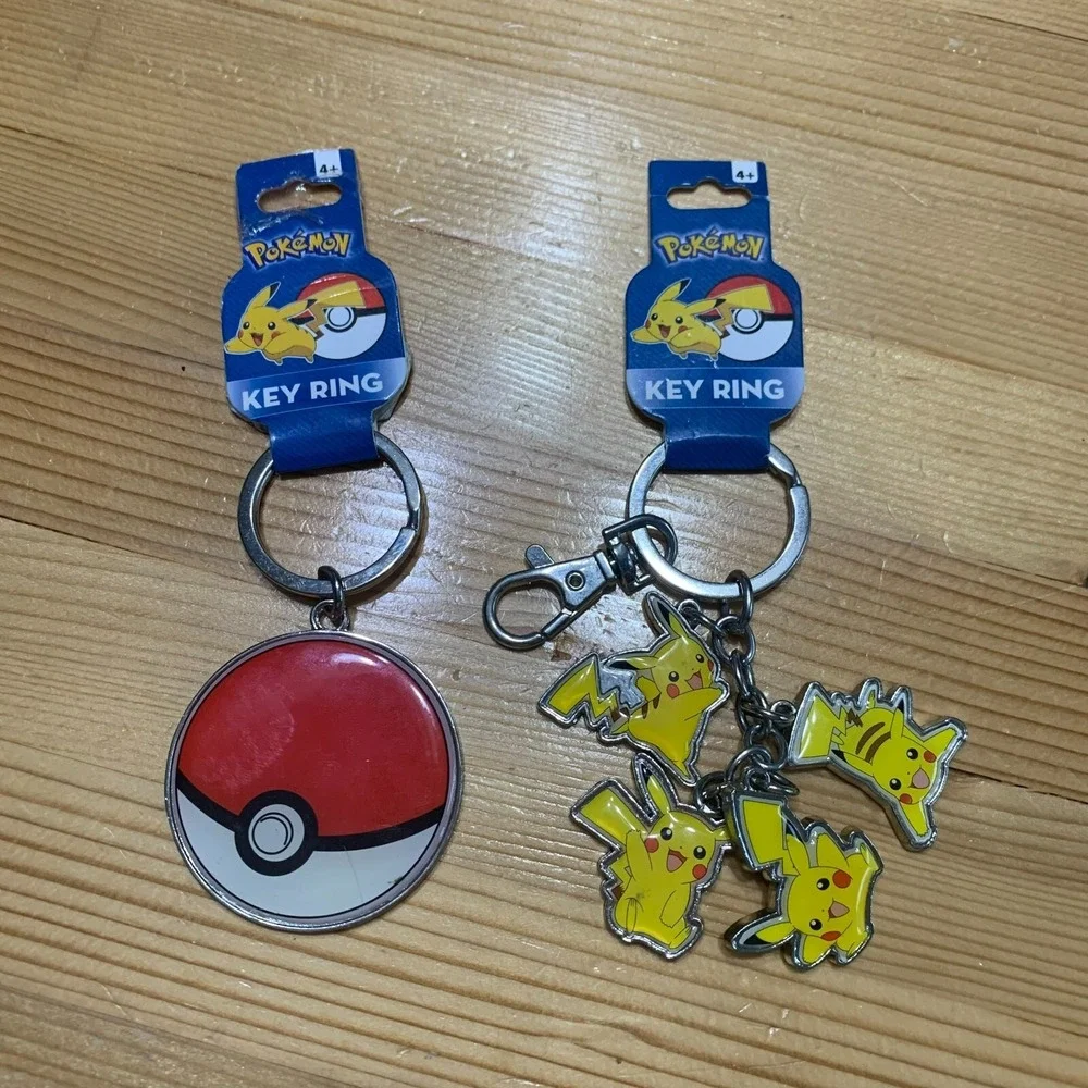 Nintendo Pokemon Pikachu Poke Ball Enamel Key Ring Set 2016 FAB NY New
